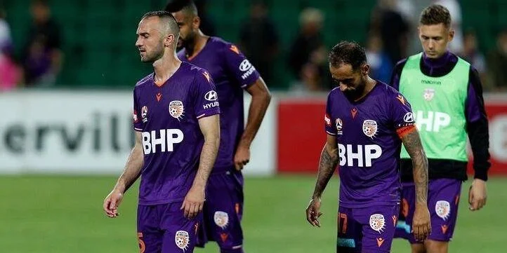 Вестерн Сидней Уондерерс - Перт Глори