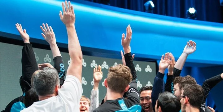 Cloud 9 - Team One Cloud 9 - Team One