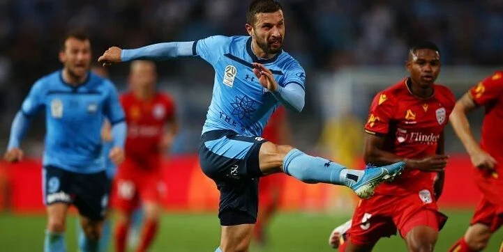 Брисбен Роар - Сидней