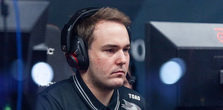 - Izako Boars - Izako Boars