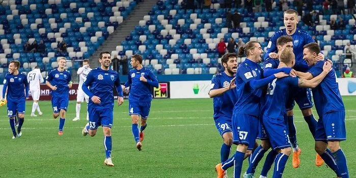 Пари НН - Нефтехимик