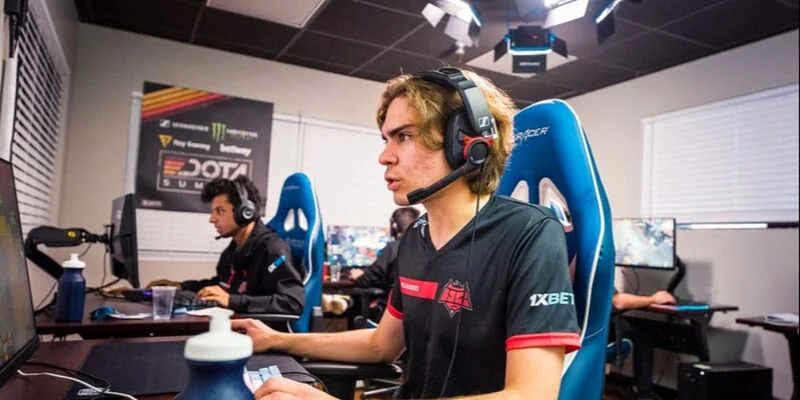 HellRaisers - Team Unique HellRaisers - Team Unique