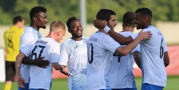 Арарат-Армения - Омония