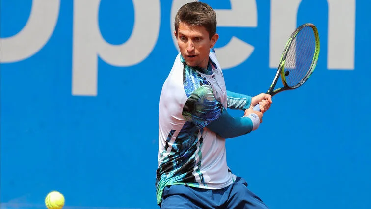 Генри Лааксонен - Янник Маден Генри Лааксонен - Янник Маден