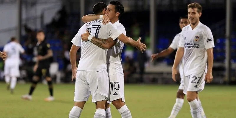 Лос-Анджелес - Лос-Анджелес Гэлакси Лос-Анджелес - Лос-Анджелес Гэлакси