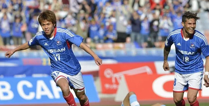 Кобе - Йокогама Маринос