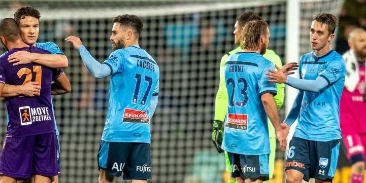 Сидней - Мельбурн Сити