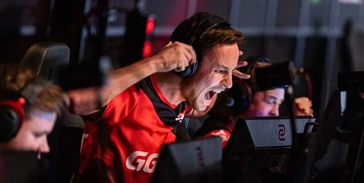 Heroic - ENCE eSports Heroic - ENCE eSports