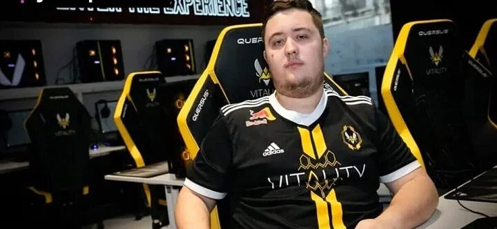Team Vitality - Ninjas in Pyjamas Team Vitality - Ninjas in Pyjamas
