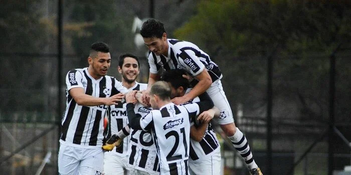 Монтевидео Уондерерс - Ривер Плейт Монтевидео Уондерерс - Ривер Плейт