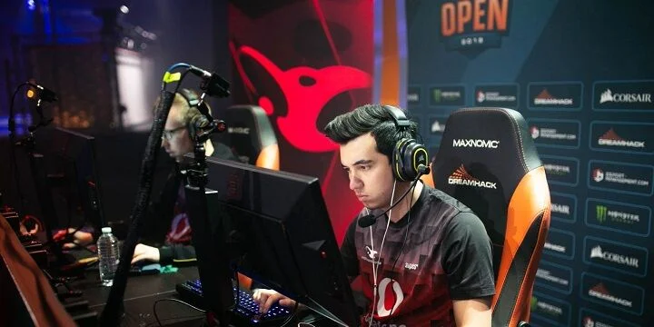 FaZe Clan - MOUZ FaZe Clan - MOUZ