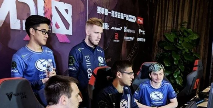Team Secret - Evil Geniuses