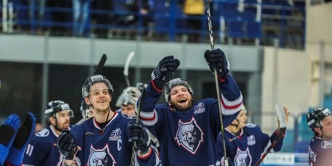 Нефтехимик - Витязь