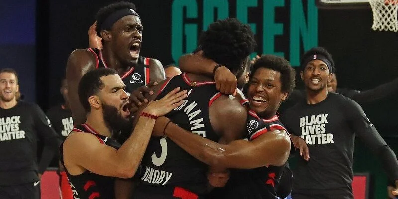 Торонто - Бостон Торонто - Бостон