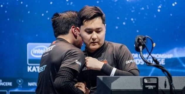 Team Secret - Winstrike Team Team Secret - Winstrike Team