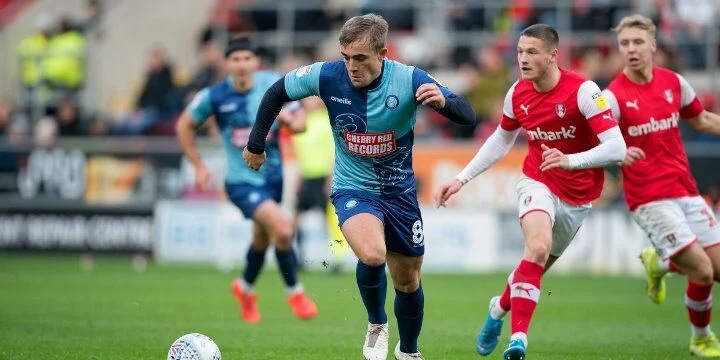 Уикомб Уондерерз - Ротерхэм