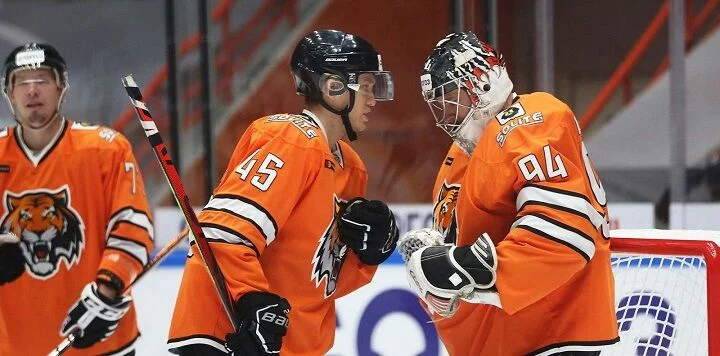 Амур - Динамо Р