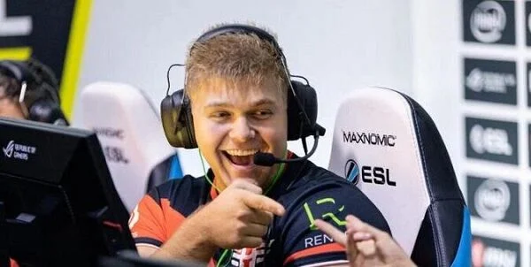 compLexity Gaming - MOUZ