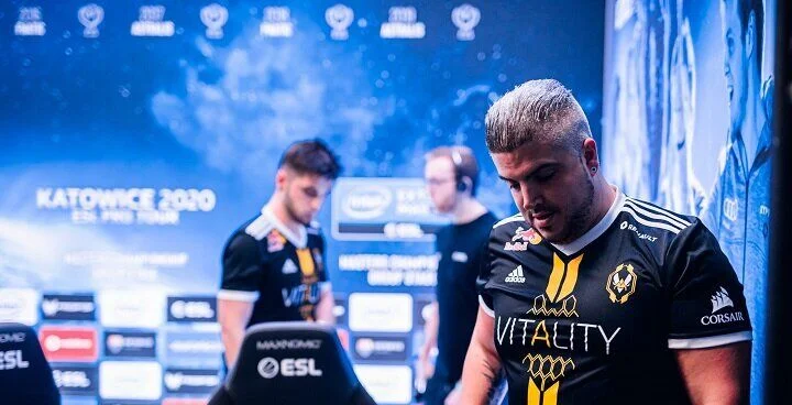 Team Vitality - compLexity Gaming