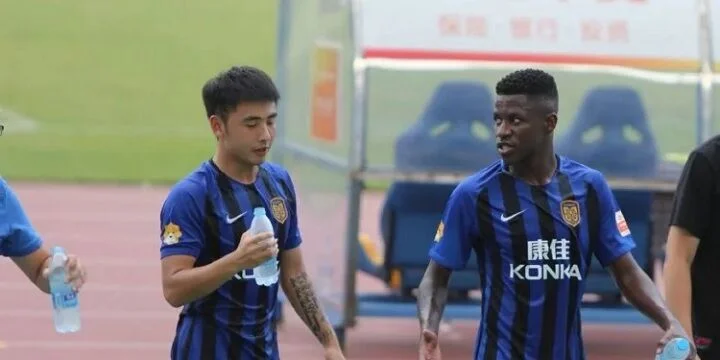 Цзянсу Сайнти - Шеньчжэнь 