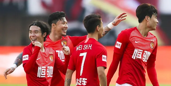 Гуанчжоу Эвергранд – Хенань Цзянье. Прогноз на матч кубка Китая (18 сентября 2020 года).