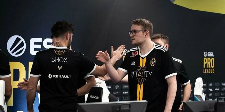 Team Vitality - MOUZ Team Vitality - MOUZ