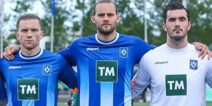 Стярнан - Валюр Стярнан - Валюр