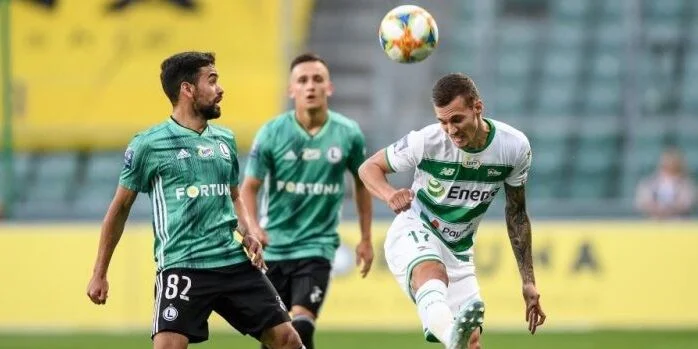 Олимпиакос - Омония