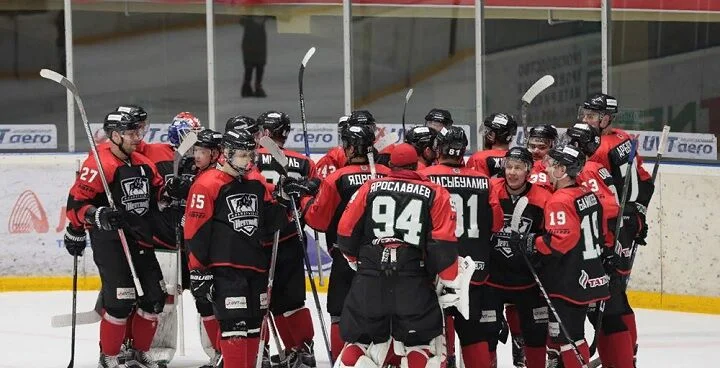 Нефтяник Ал - Югра