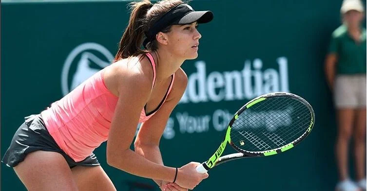 Кэтрин Беллис - Бернарда Пера