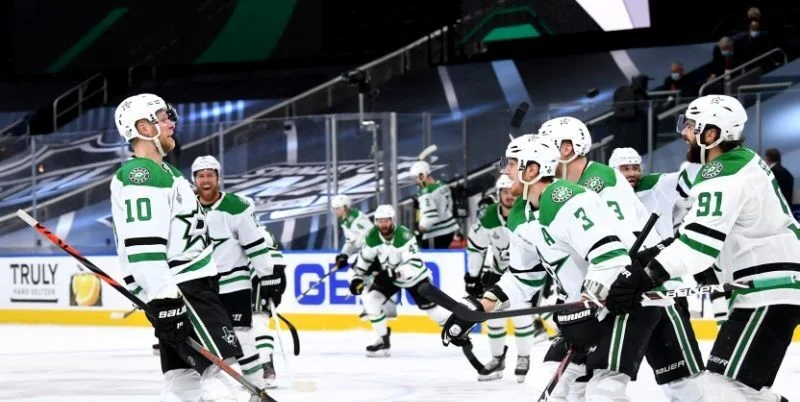 Даллас - Тампа