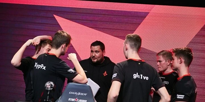 Astralis - Heroic Astralis - Heroic
