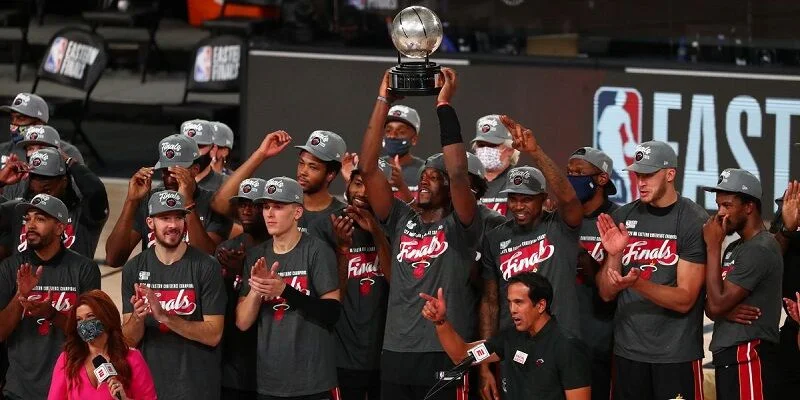 Лейкерс - Майами