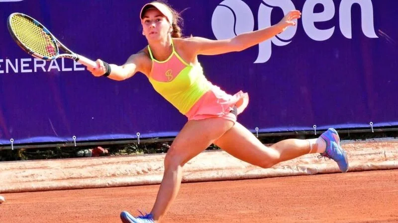 Ирина Бара - Алисон ван Уйтванк