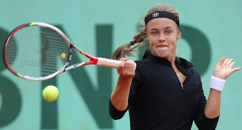 Анна Шмидлова - Надя Подороска