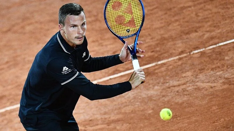 Мартон Фучович - Тиаго Монтейро