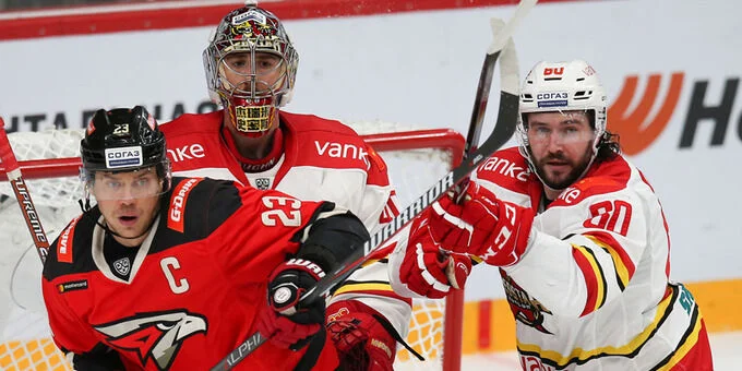 Трактор - Шанхайские Драконы Трактор - Шанхайские Драконы