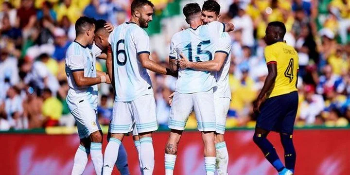 Аргентина - Эквадор