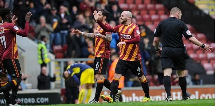 Брэдфорд Сити - Хэрроугейт Брэдфорд Сити - Хэрроугейт