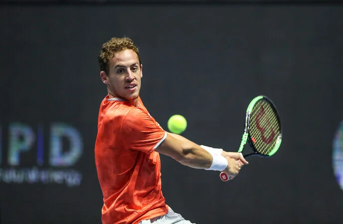 Роберто Карбальес-Баэна - Федерико Кория