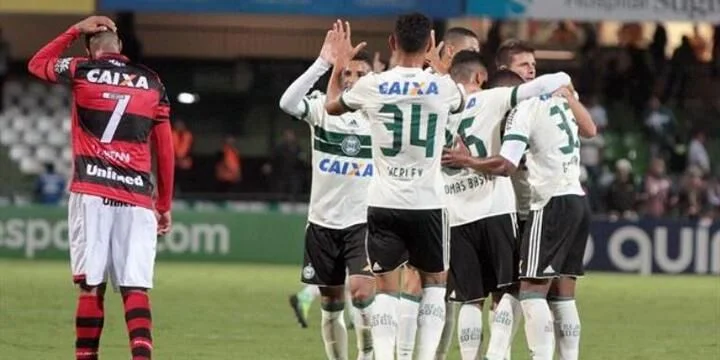 Палмейрас - Коритиба Палмейрас - Коритиба