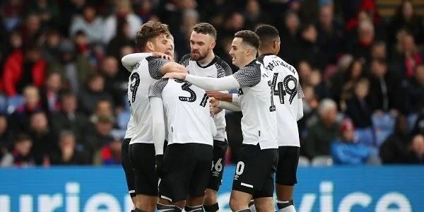 Дерби Каунти - Уотфорд Дерби Каунти - Уотфорд