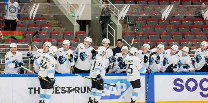 Динамо Мн - Локомотив