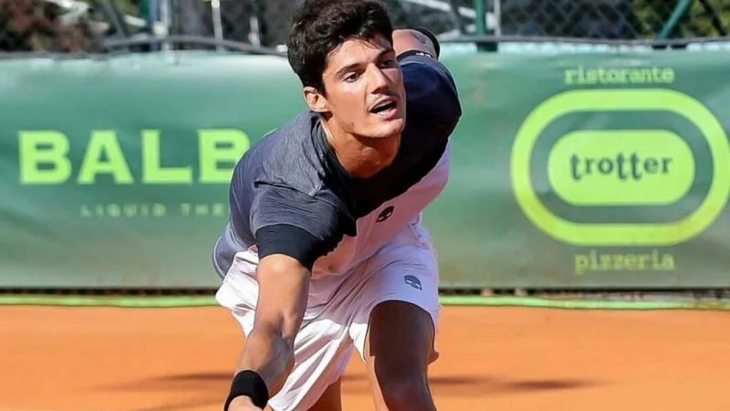 Данило Петрович - Федерико Дельбонис