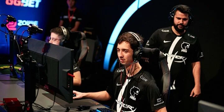 FURIA Esports - 100 Thieves FURIA Esports - 100 Thieves