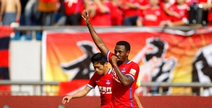 Чунцин Лифан - Цзянсу Сайнти