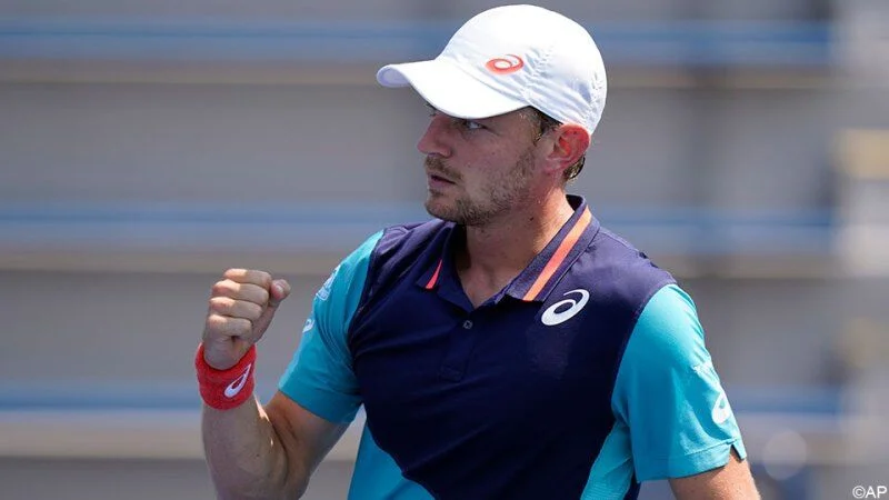 - Маркос Хирон - Маркос Хирон