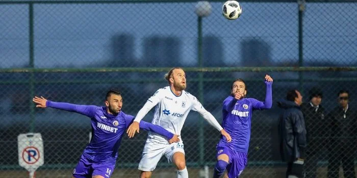 Этыр - Берое