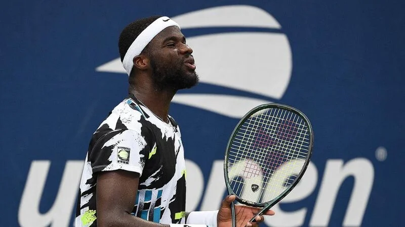 Фрэнсис Тиафо - Миомир Кечманович