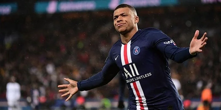 Башакшехир - ПСЖ Башакшехир - ПСЖ